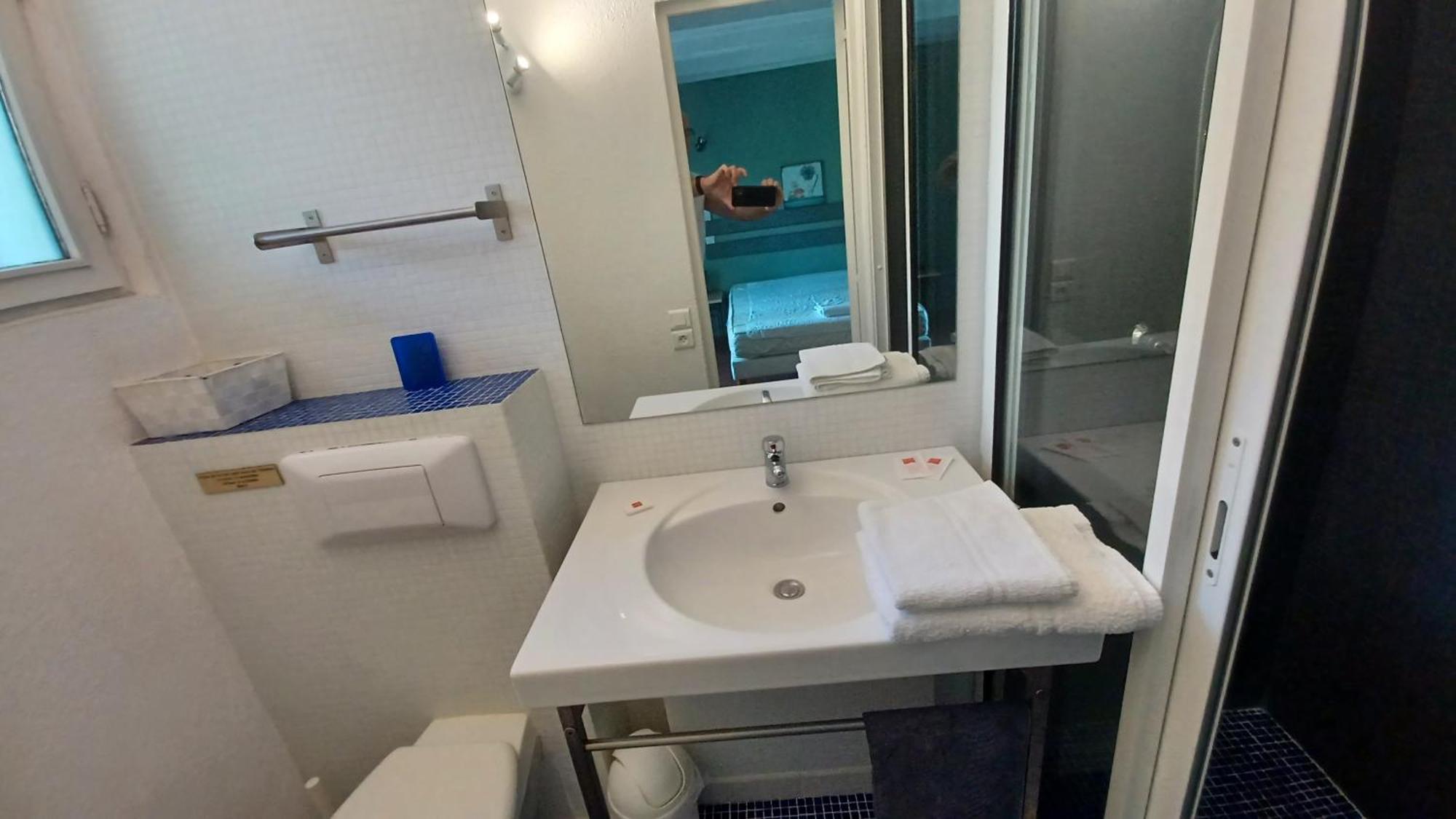 Hotel Bel Valen Le Val Bilik gambar