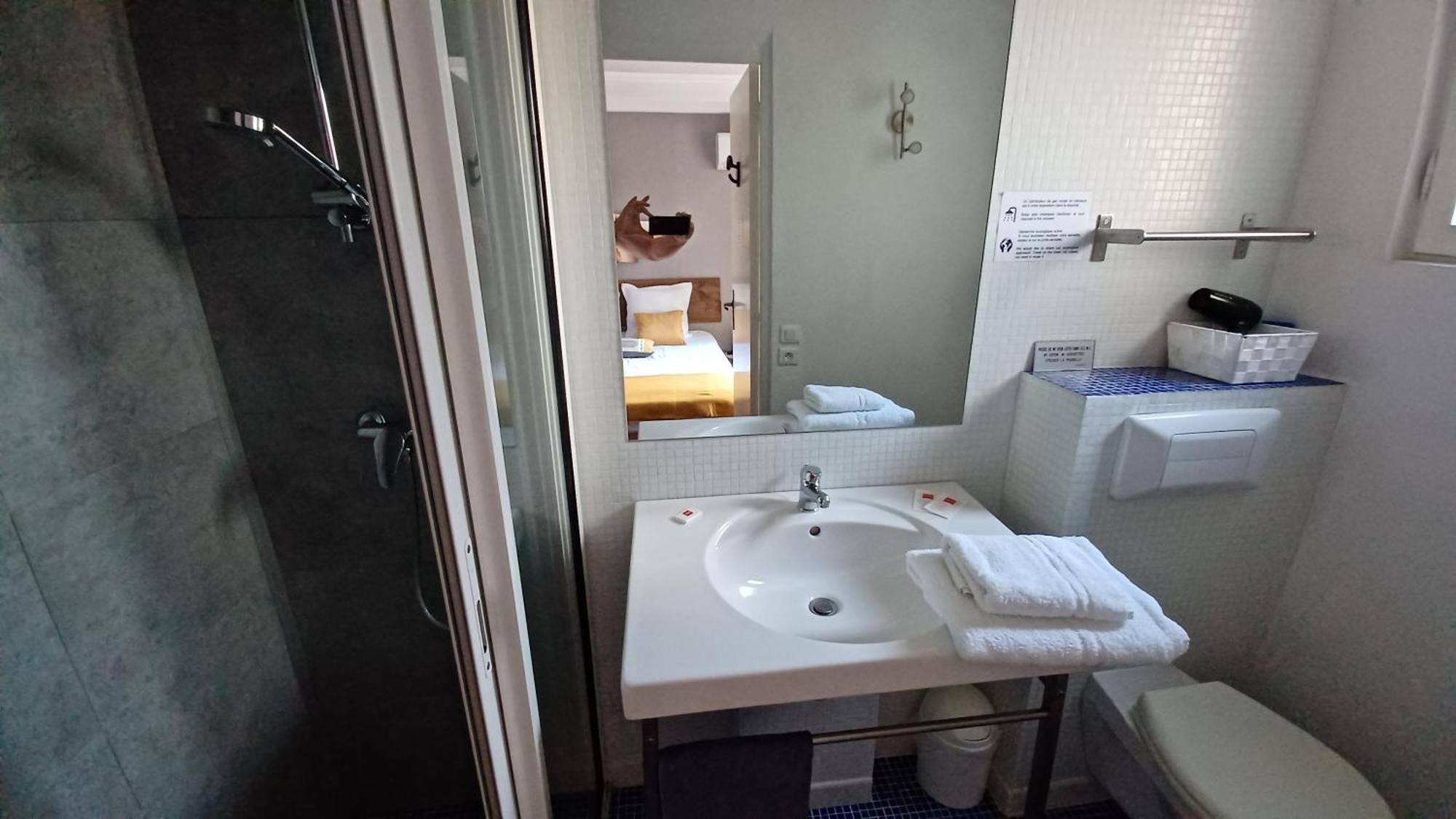 Hotel Bel Valen Le Val Luaran gambar